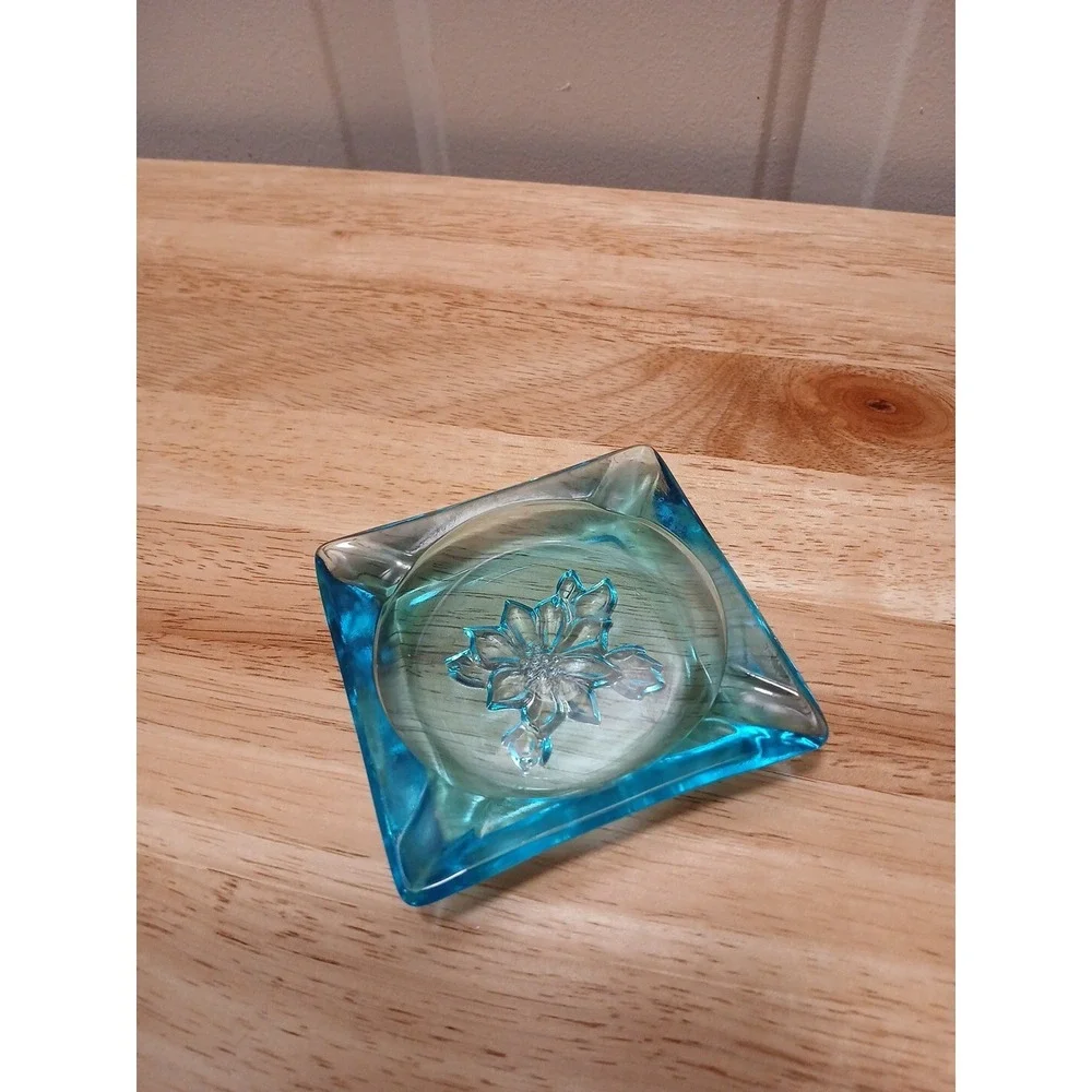 Vintage Hazel Atlas Glass Cobalt Blue Blossom 3-1/2" Square Ashtray MCM Clear - Picture 3 of 6